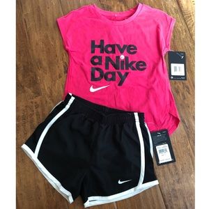 nike matching sets shorts and crop top